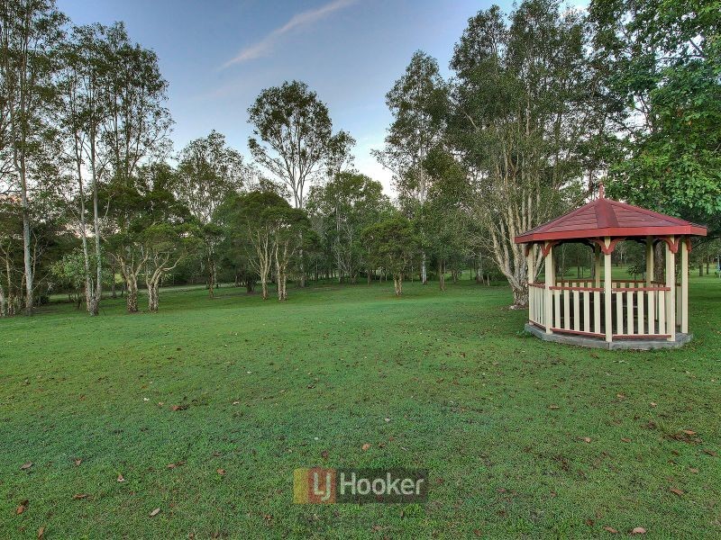 26-28 Muston Court, Greenbank QLD 4124