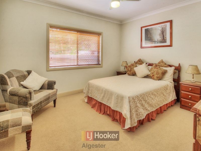 111 Daintree Drive, Parkinson QLD 4115