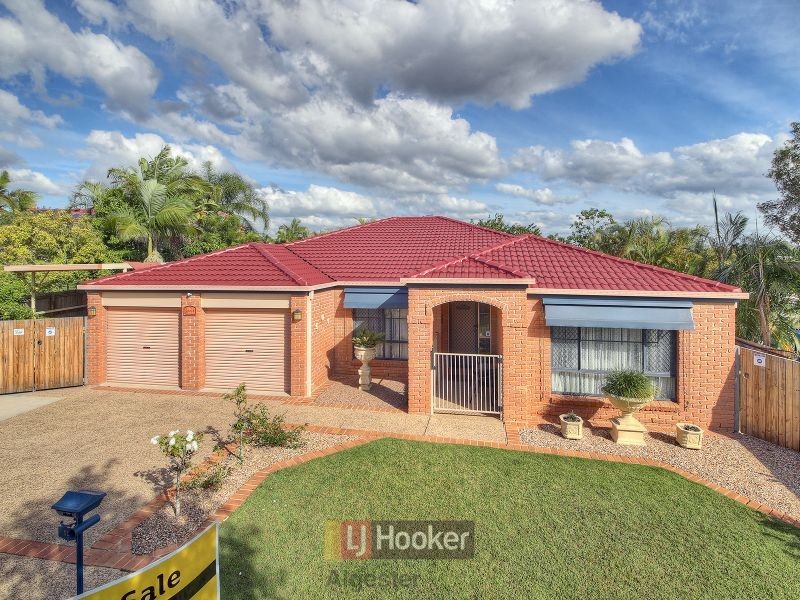 15 Lochano Close, Parkinson QLD 4115