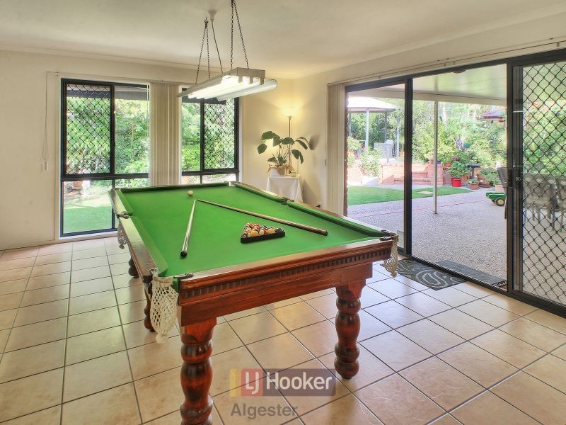 15 Lochano Close, Parkinson QLD 4115