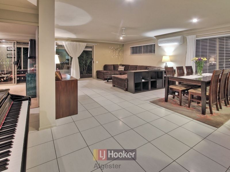 7 Watheroo Place, Parkinson QLD 4115