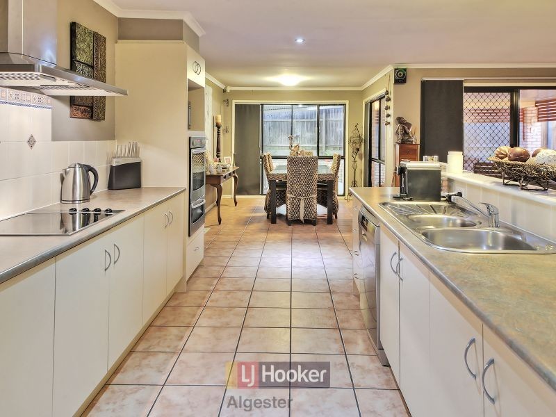 23 Lindfield Street, Parkinson QLD 4115