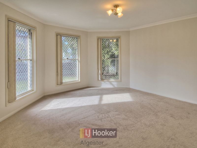 90 Oakview Street, Parkinson QLD 4115