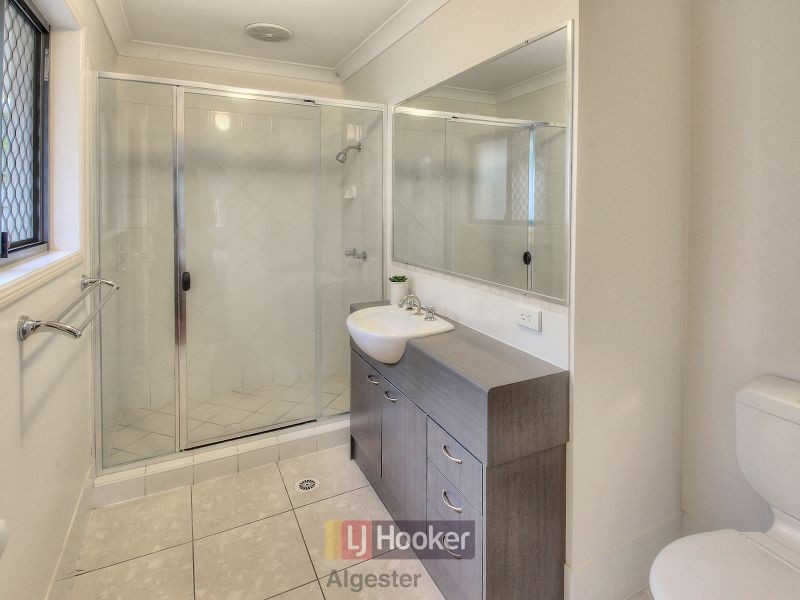 19 Karajini Crescent, Parkinson QLD 4115