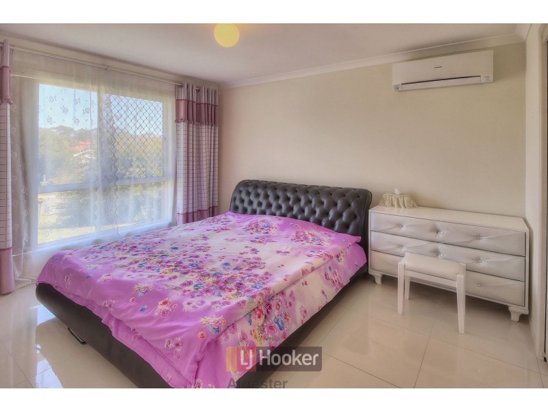 18 Montana Place, Calamvale QLD 4116