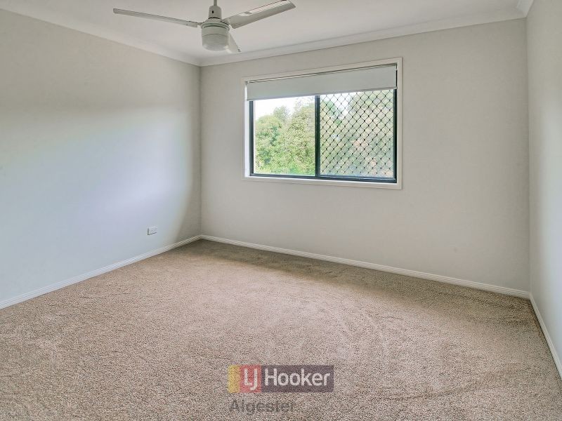 22 Mitchell Place, Parkinson QLD 4115