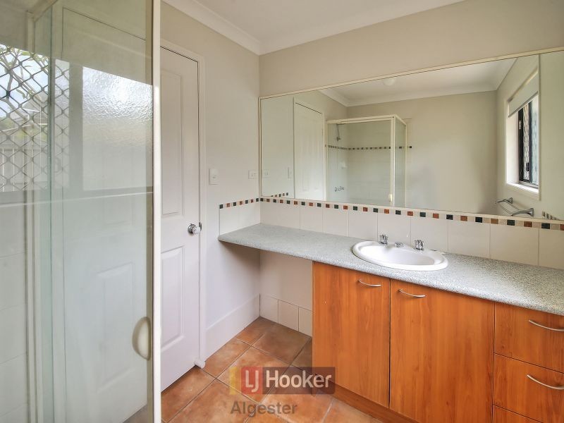 22 Mitchell Place, Parkinson QLD 4115