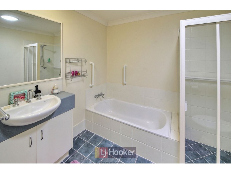 21 Maryland Place, Parkinson QLD 4115