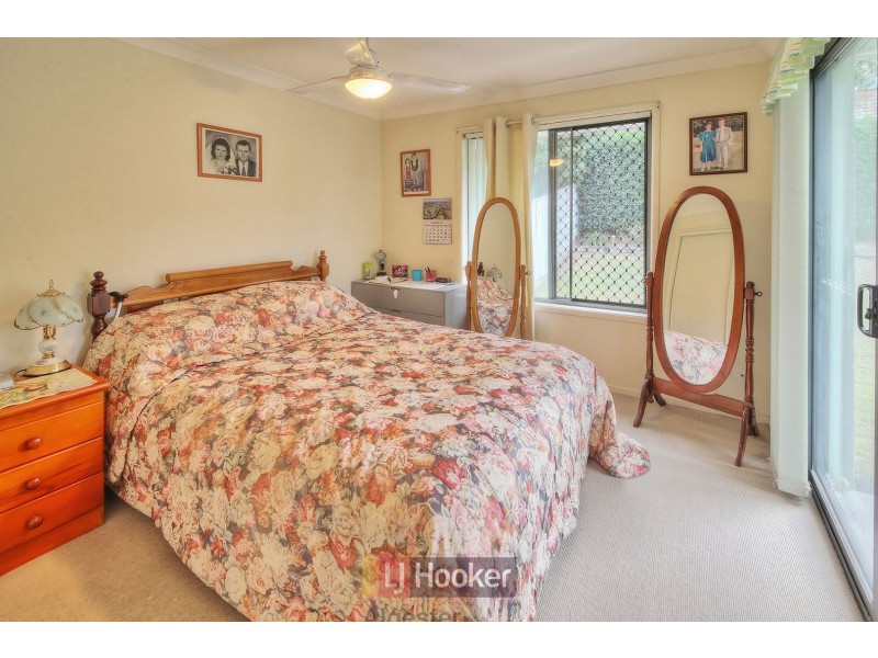 21 Maryland Place, Parkinson QLD 4115