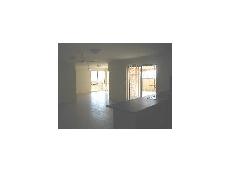 3 Kinchega Circuit, Parkinson QLD 4115