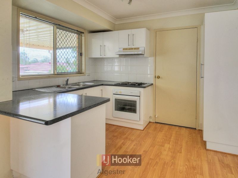 3 Sandheath Court, Regents Park QLD 4118