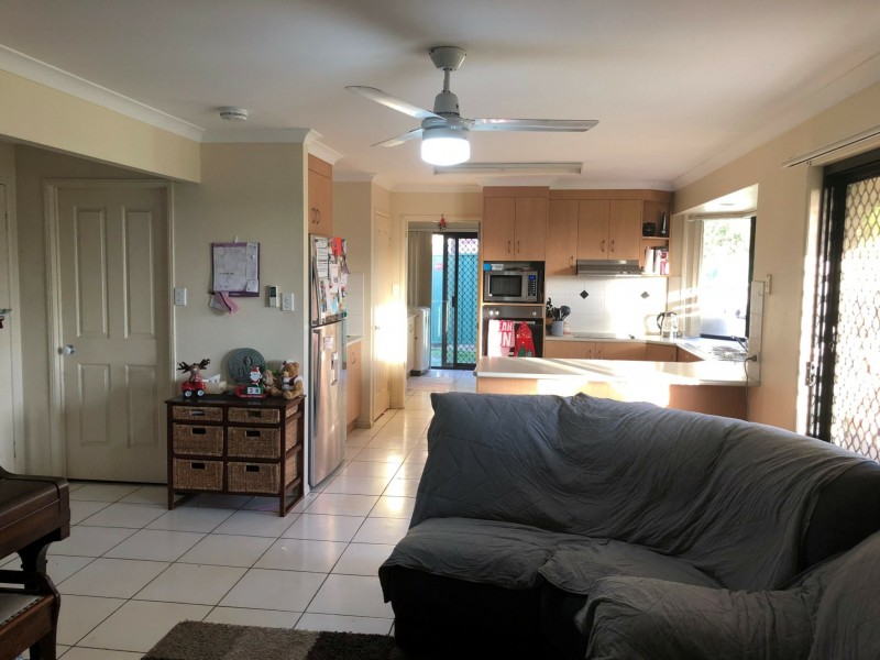 70 Prospect Street, Parkinson QLD 4115