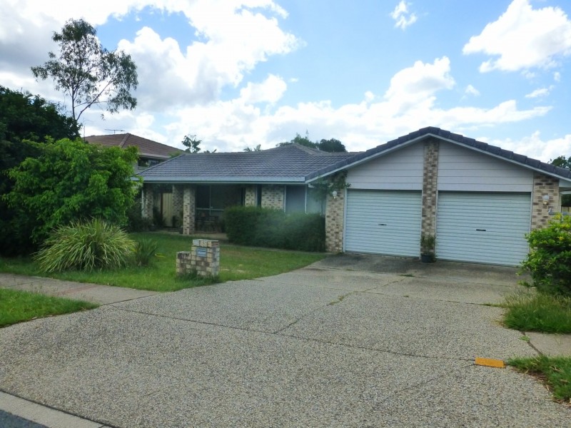 17 Lakewood Avenue, Parkinson QLD 4115