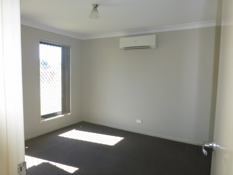 10 Dinnigan Crescent, Durack QLD 4077