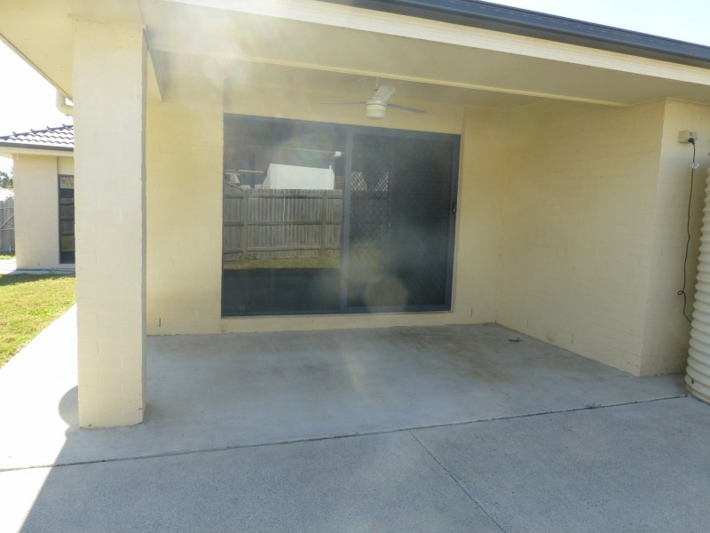 10 Dinnigan Crescent, Durack QLD 4077