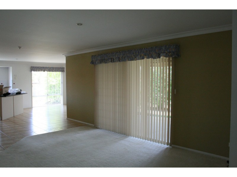 16 Conimbla Street, Parkinson QLD 4115