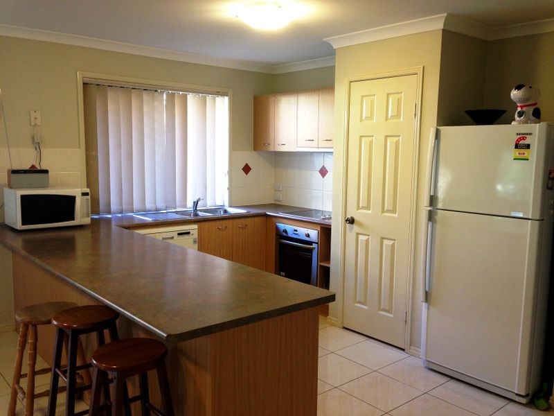 5 Kulkyne Lane, Parkinson QLD 4115