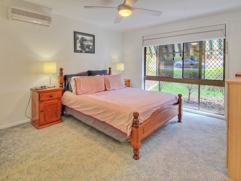 18 Bangalow Street, Algester QLD 4115