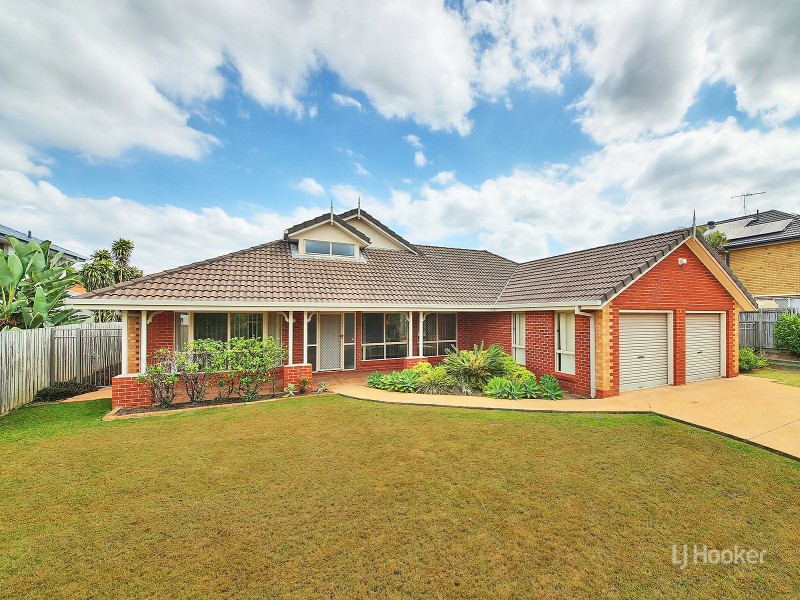 8 Albert Place, Parkinson QLD 4115