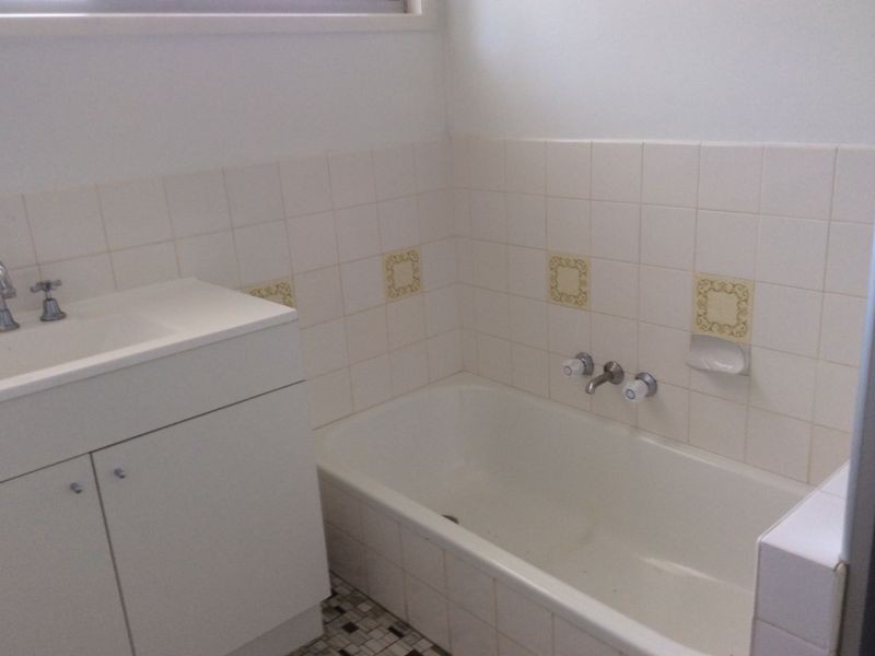 15 Strathdarr Street, Woodridge QLD 4114