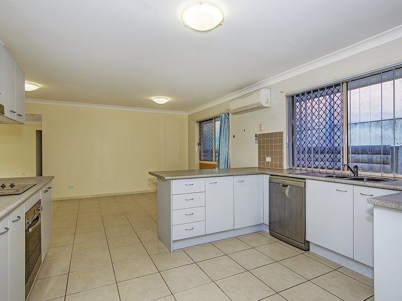 30 Lillydale Place, Calamvale QLD 4116