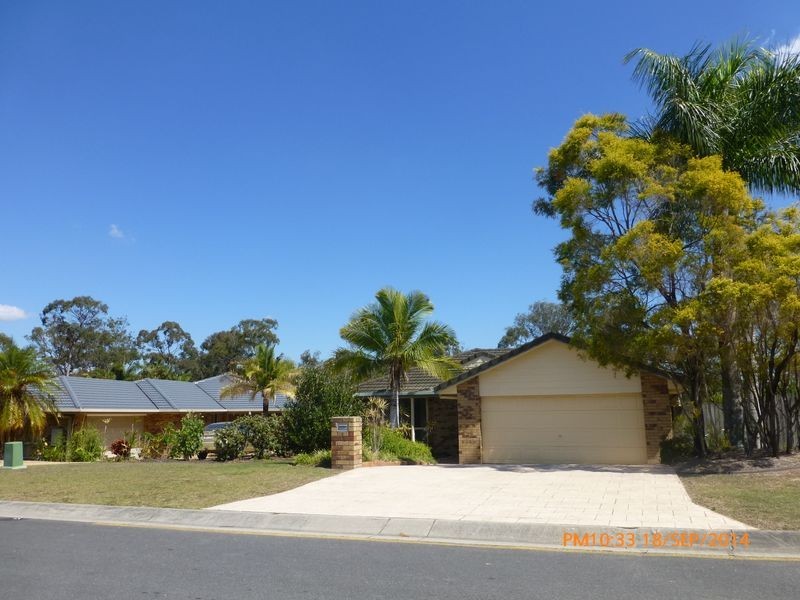 1 Avondale Crescent, Parkinson QLD 4115