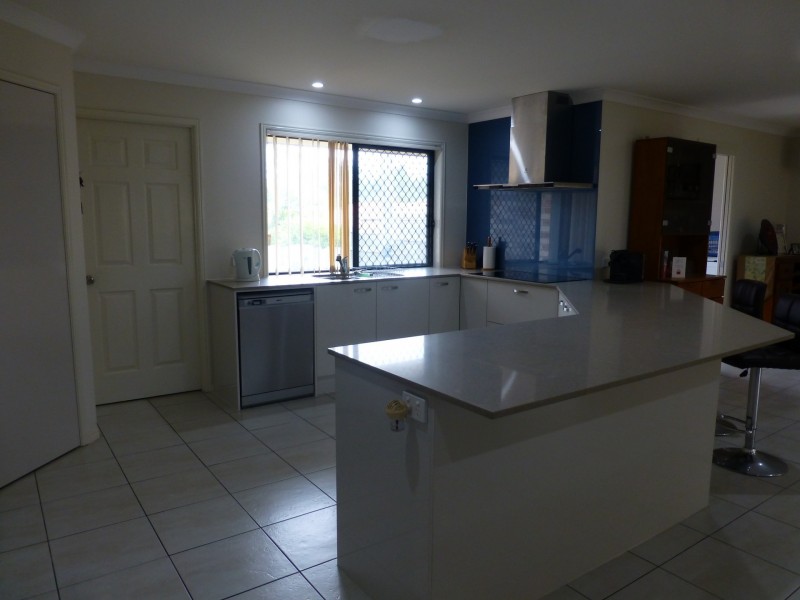 14 Kanangra Place, Parkinson QLD 4115