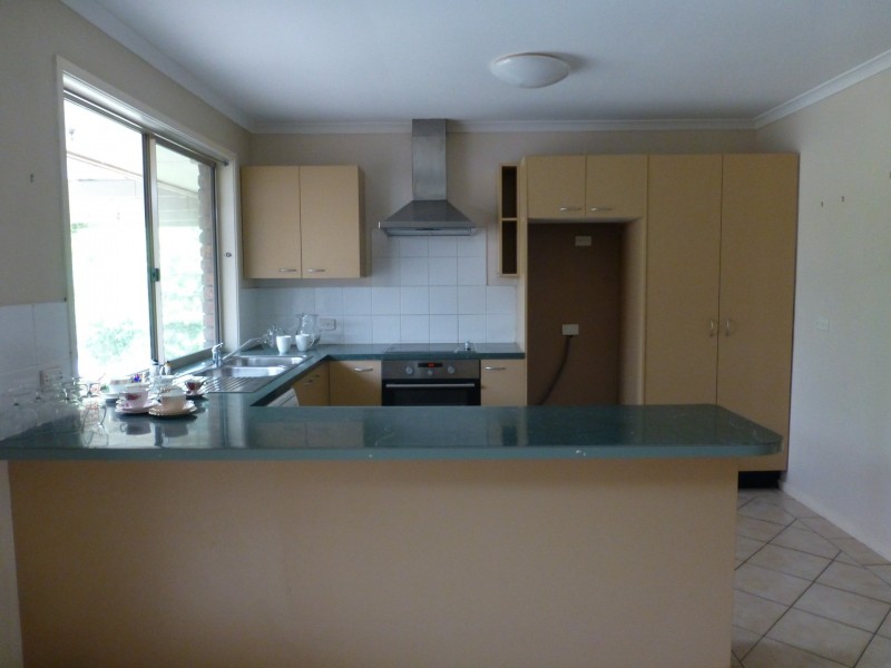 12 Cocas Street, Regents Park QLD 4118