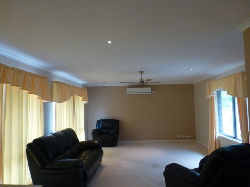 12 Cocas Street, Regents Park QLD 4118