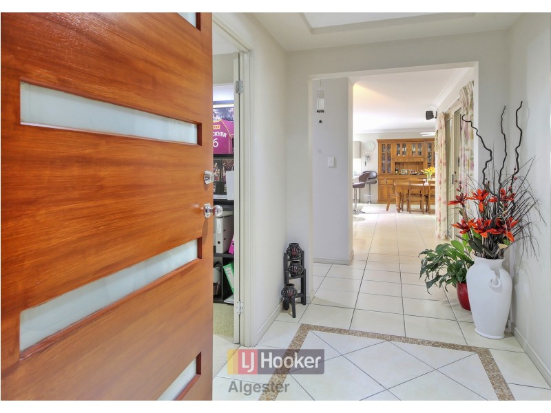 147 Lake Eyre Crescent, Parkinson QLD 4115