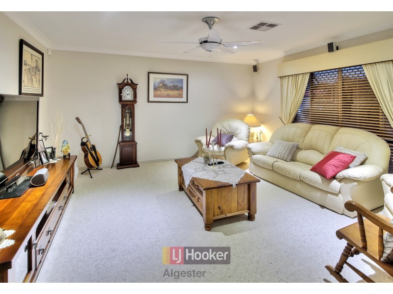 147 Lake Eyre Crescent, Parkinson QLD 4115