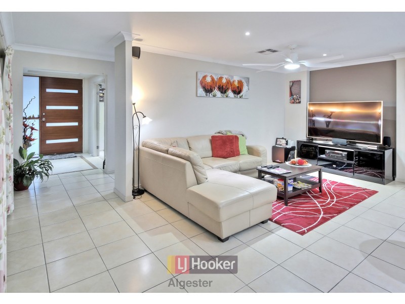 147 Lake Eyre Crescent, Parkinson QLD 4115