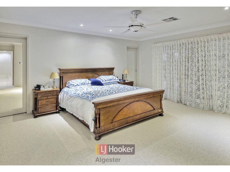 147 Lake Eyre Crescent, Parkinson QLD 4115