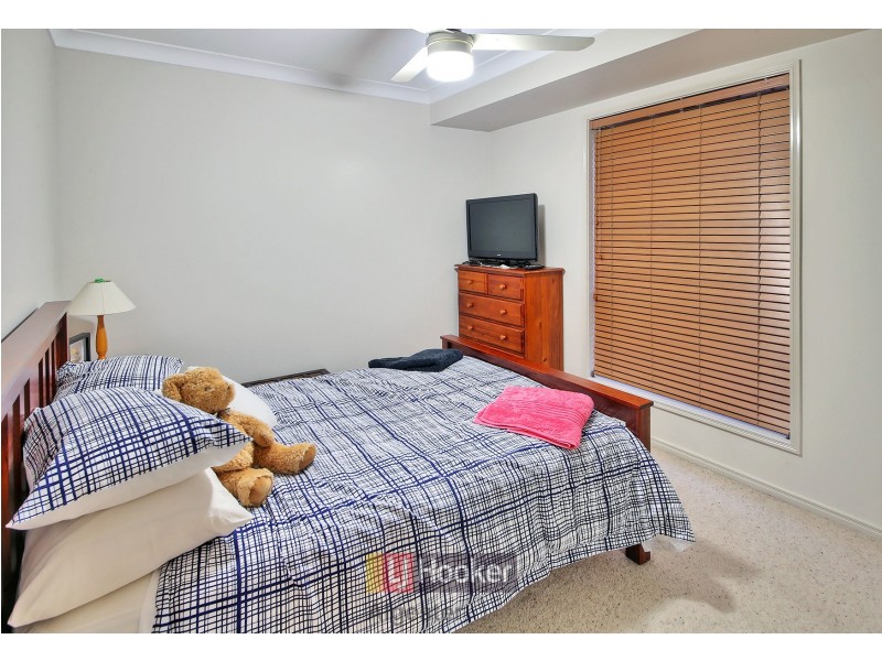 147 Lake Eyre Crescent, Parkinson QLD 4115