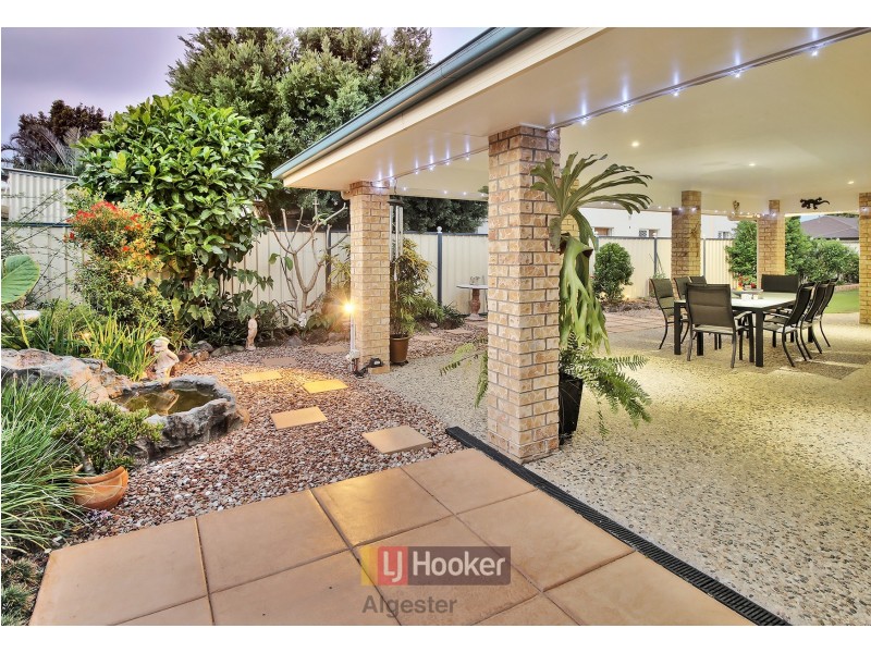 147 Lake Eyre Crescent, Parkinson QLD 4115