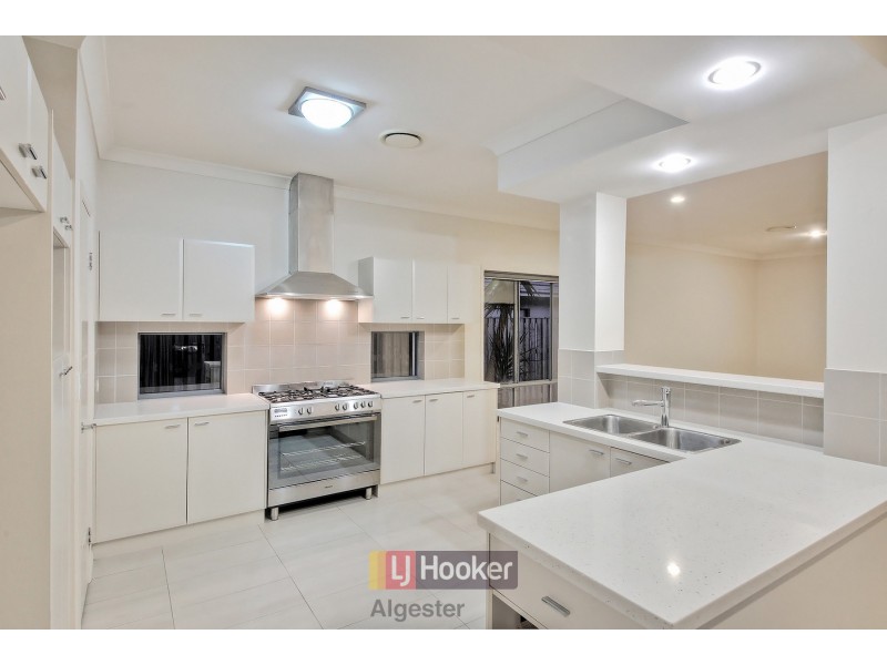 6 Cypress Street, Heathwood QLD 4110