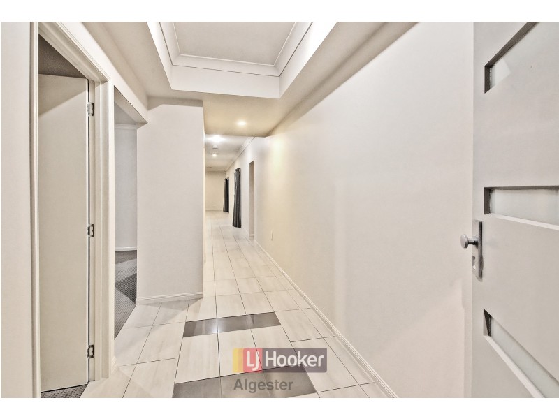 6 Cypress Street, Heathwood QLD 4110