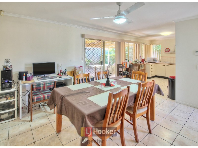 28 Thistle Street, Regents Park QLD 4118