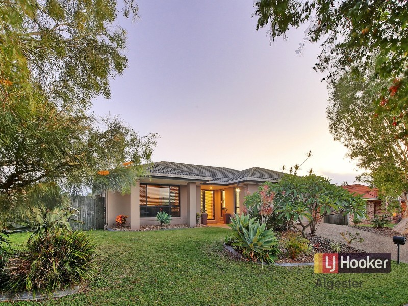 83 Daintree Drive, Parkinson QLD 4115