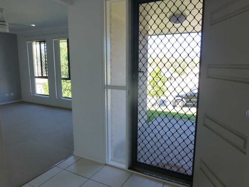 39 Barcombe Drive, Marsden QLD 4132