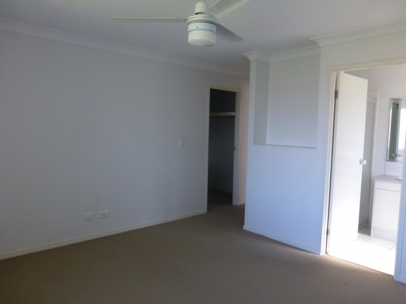 39 Barcombe Drive, Marsden QLD 4132