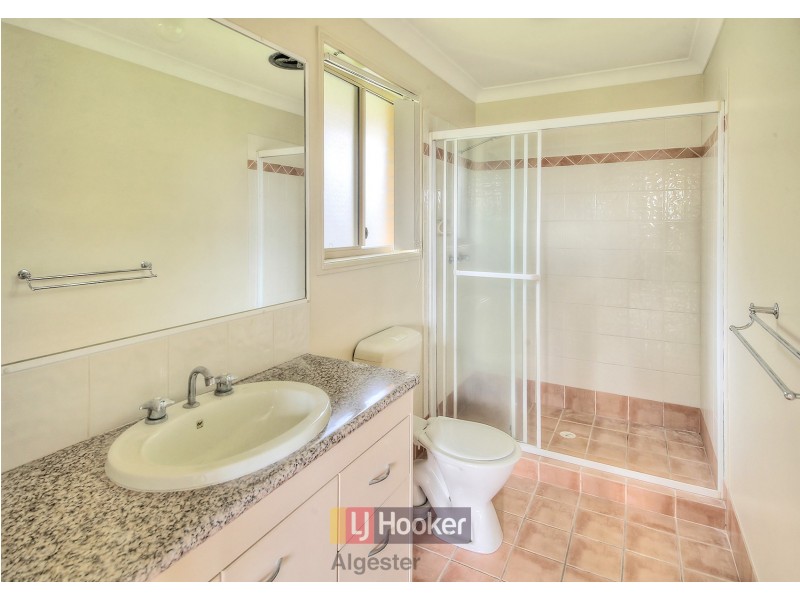 26 Lindfield Street, Parkinson QLD 4115