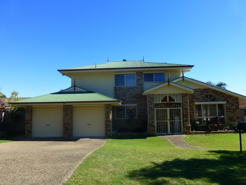 19 Silverdell Crescent, Parkinson QLD 4115