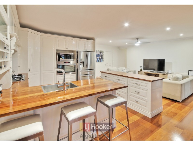 23 Albert Place, Parkinson QLD 4115
