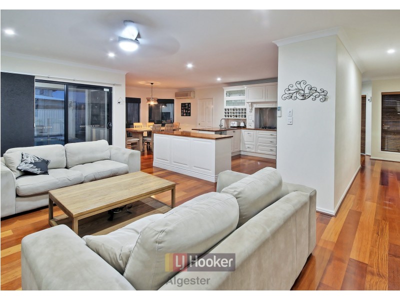 23 Albert Place, Parkinson QLD 4115