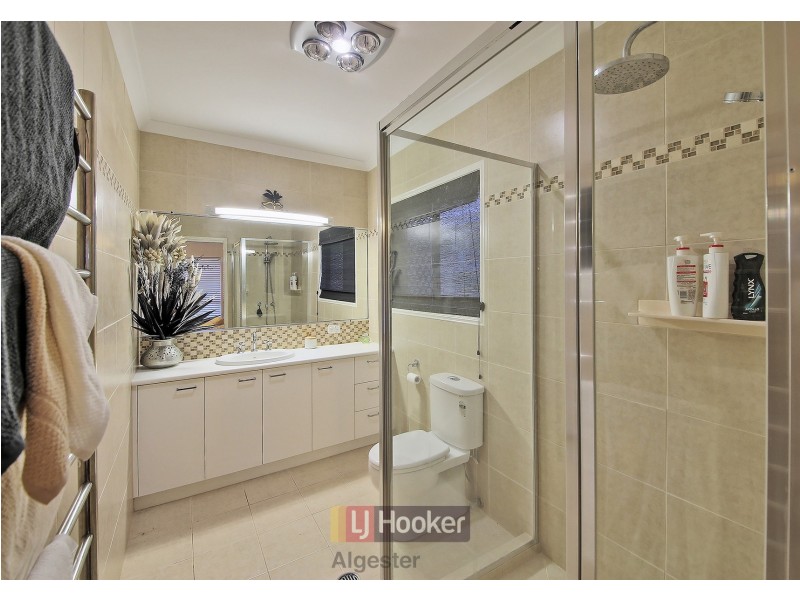 23 Albert Place, Parkinson QLD 4115