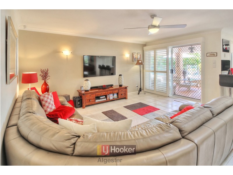 24 Branxton Place, Parkinson QLD 4115