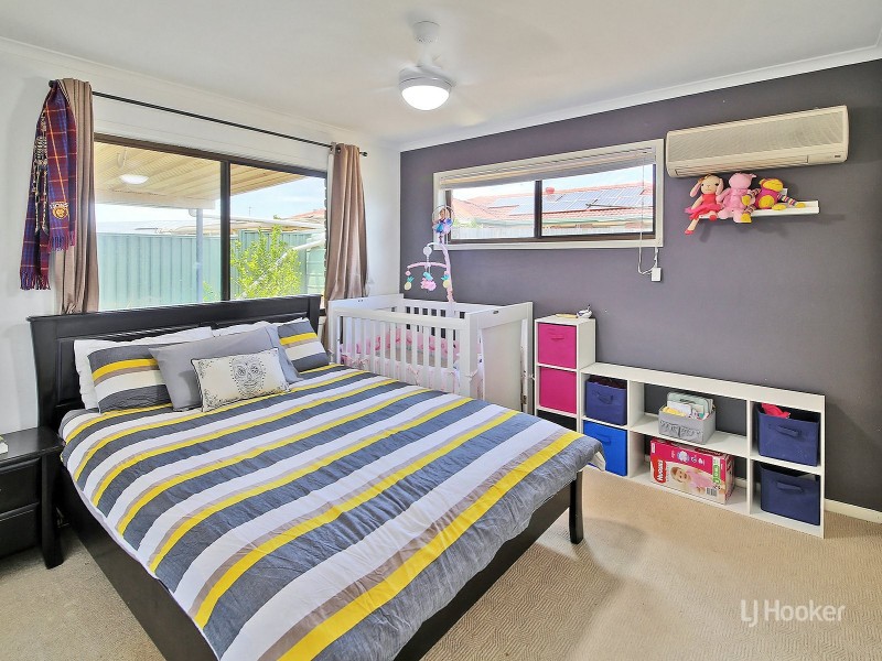 6 Flindosy Street, Algester QLD 4115
