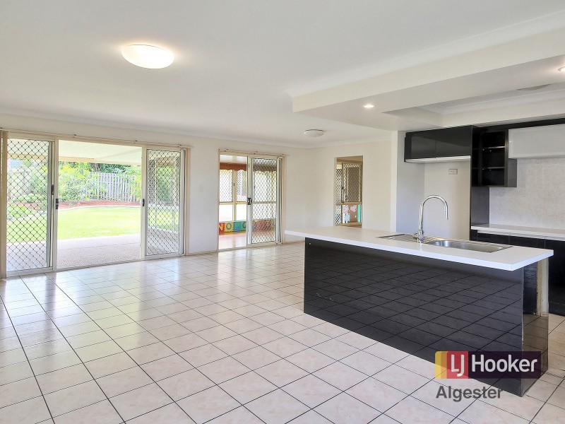 19 Hickory Place, Calamvale QLD 4116