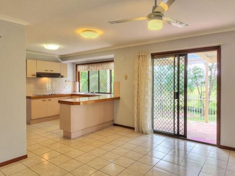 18 Pinewood Court, Algester QLD 4115